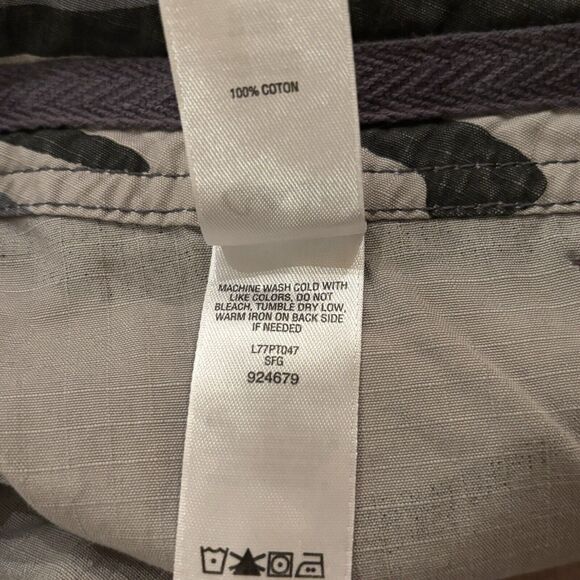 NEW Cabela's Women's Bayou Pants Timberwolf Urban Camo Cotton Ripstop Size 8/32 - Picture 12 of 13